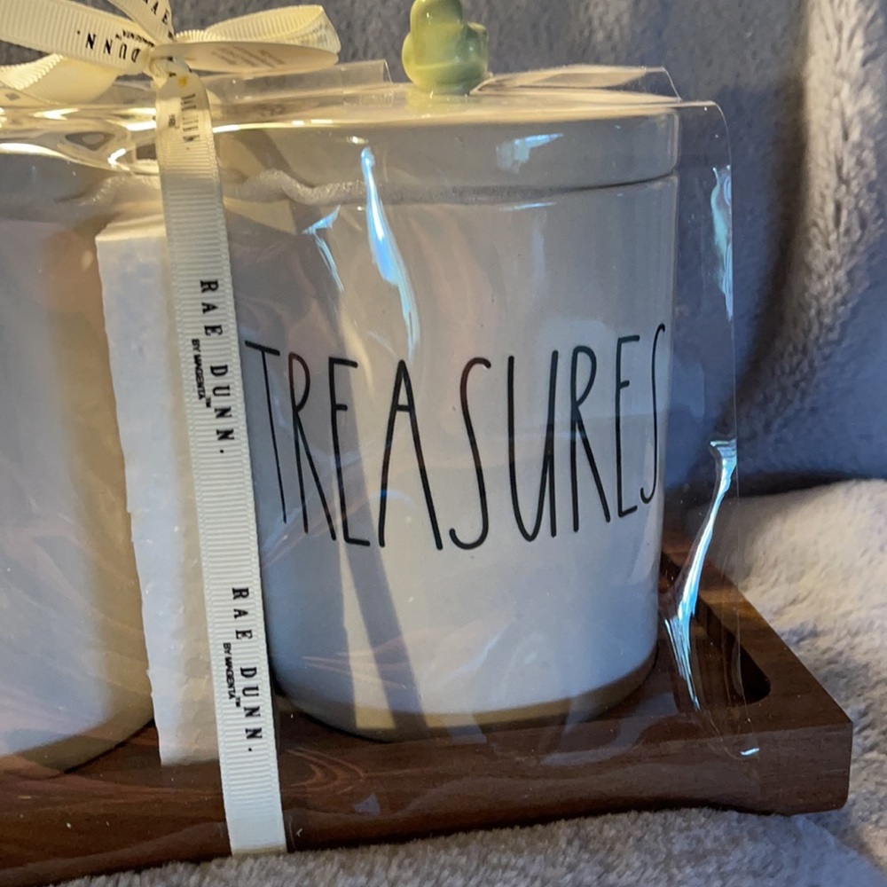 Rae Dunn Set of 2 Canisters “Treasures”&”Store” - Picture 3 of 7